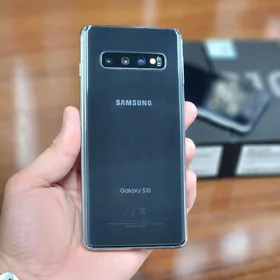 Samsung S10  8/128Gb