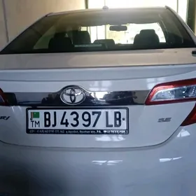 Toyota Camry 2012