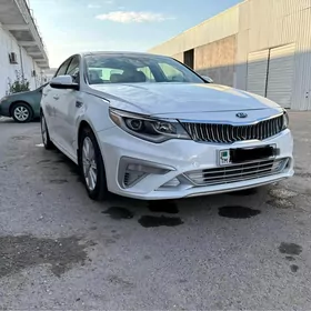 Kia Optima 2019