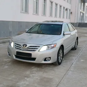 Toyota Camry 2010