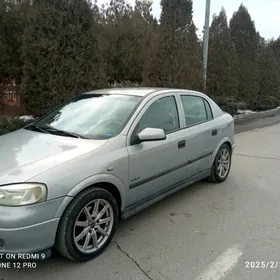 Opel Astra 2003