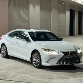 Lexus ES 350 2019