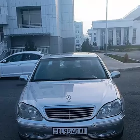 Mercedes-Benz C-Class 2003