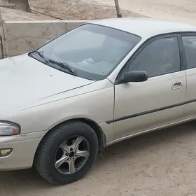 Toyota Carina 1998