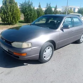 Toyota Camry 1993