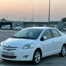 Toyota Yaris 2008