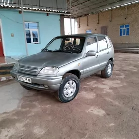 Lada Niva 2005