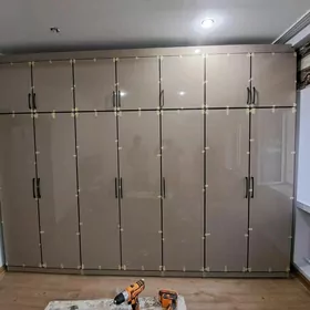 Mebel şfaner