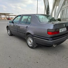 Volkswagen Golf 1992