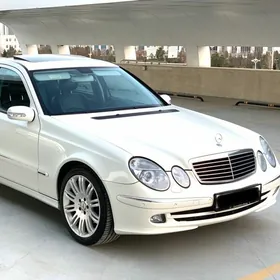 Mercedes-Benz E320 2003