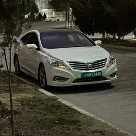 Hyundai Azera 2011