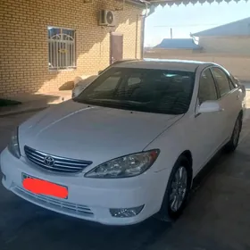 Toyota Camry 2005