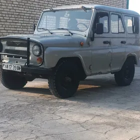 UAZ 469 2003