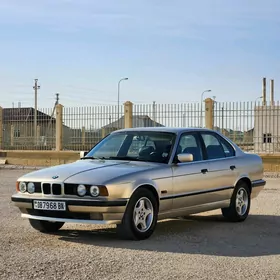 BMW 525 1990