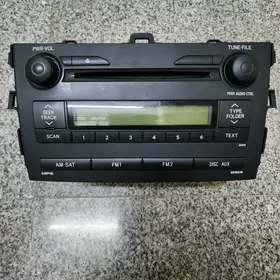 Magnitafon Toyota Corolla orgi