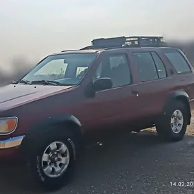 Nissan Pathfinder 1998