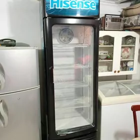 Hisense vitrana haladilnik