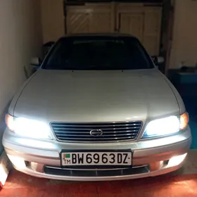 Nissan Maxima 1996