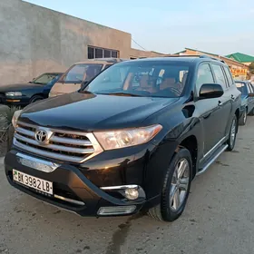 Toyota Highlander 2013