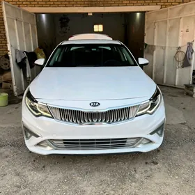 Kia Optima 2019