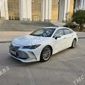 Toyota Avalon 2019