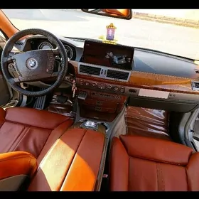 BMW 745 2003