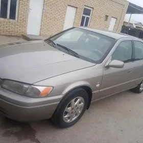 Toyota Camry 1999