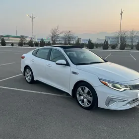 Kia Optima 2020