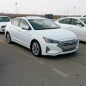 Hyundai Elantra 2019