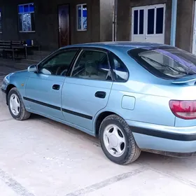 Toyota Carina 1993