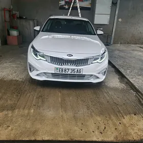 Kia Optima 2020