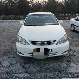 Toyota Camry 2003