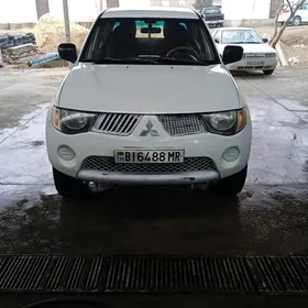 Mitsubishi L200 2007