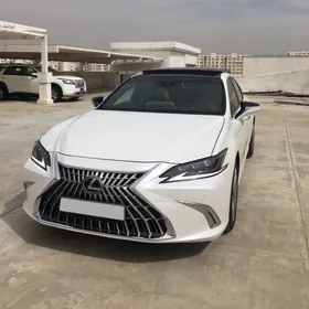 Lexus ES 350 2019