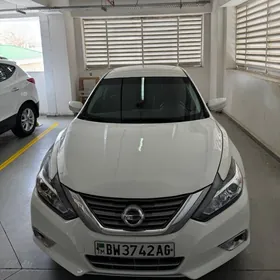 Nissan Altima 2017