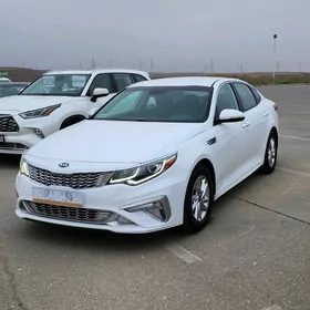 Kia Optima 2020