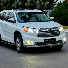 Toyota Highlander 2015