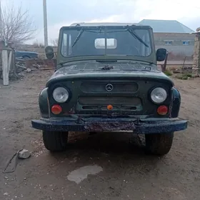 UAZ Profi 2000