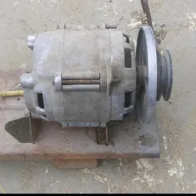 Kır.maşyn.Motor.kirgizýa.