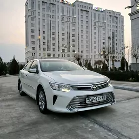 Toyota Camry 2013