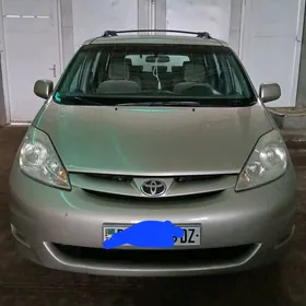 Toyota Sienna 2006