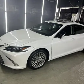 Lexus ES 350 2022