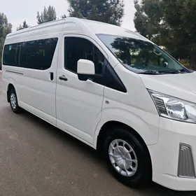 Toyota Hiace 2019