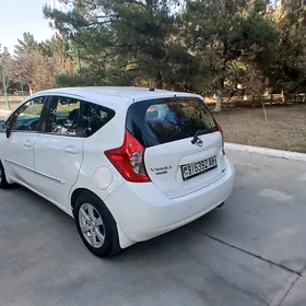 Nissan Versa Note 2014