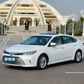 Toyota Avalon 2015