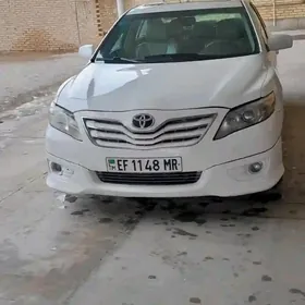 Toyota Camry 2010