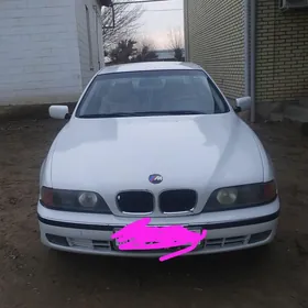 BMW E39 1998