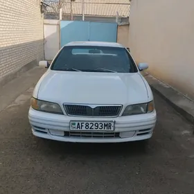 Nissan Cefiro 1995