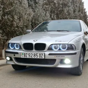 BMW E39 1999