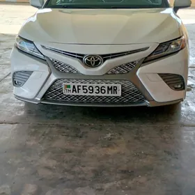 Toyota Camry 2020